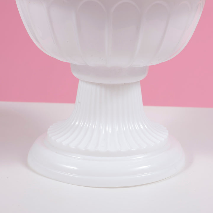 Vintage Urn Centrepiece Vase  (14cmH) base detail