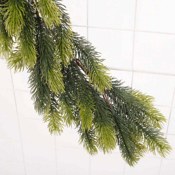 185cm Norfolk Pine Garland close up 3