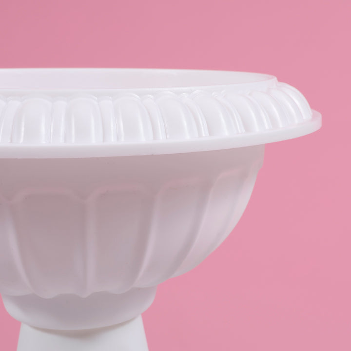 Vintage Urn Centrepiece Vase  (26cmH) top detail