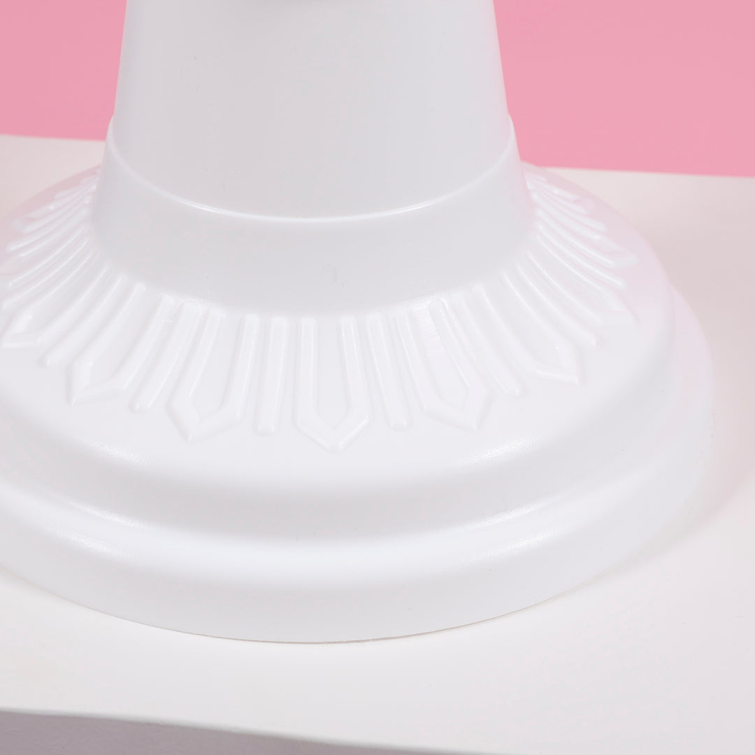 Vintage Urn Centrepiece Vase  (33cmH) detail 1