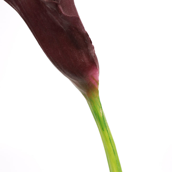 Artificial Calla Lily - Dark Purple flower base close up