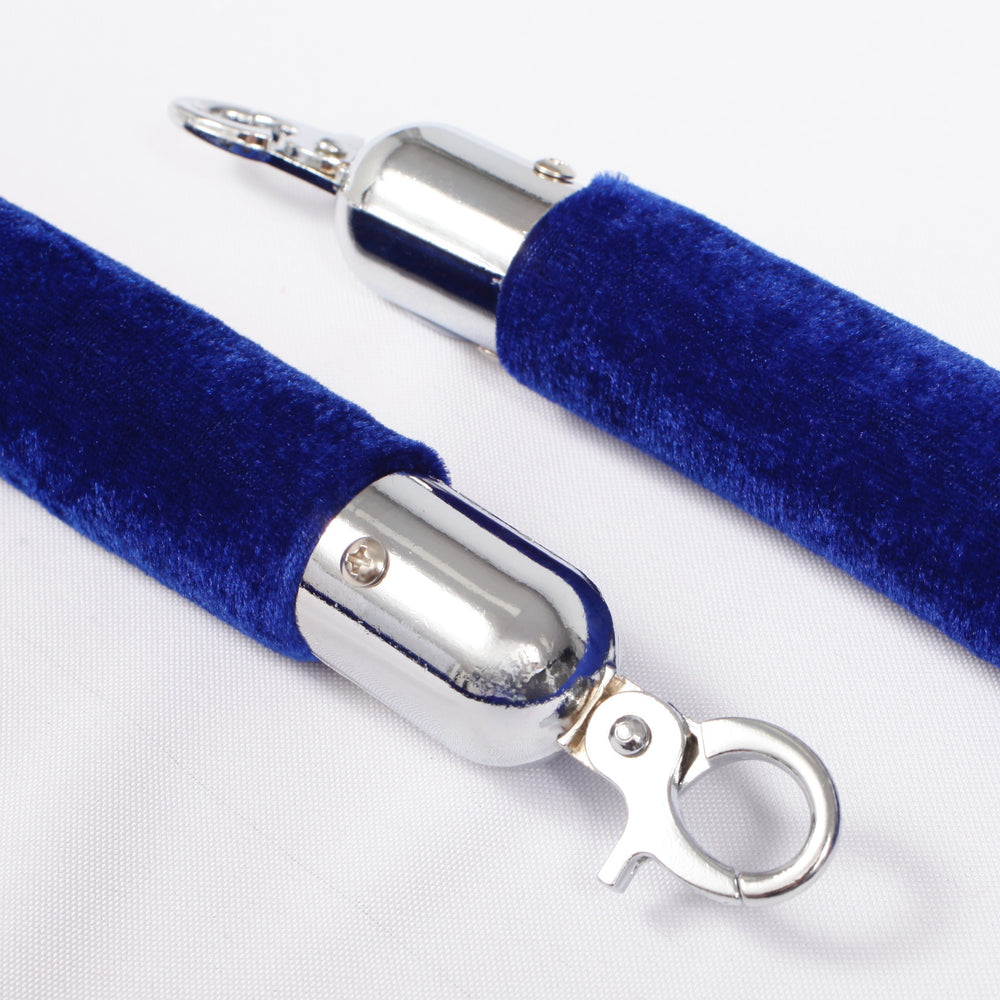 Bollard Velvet Rope - Blue (Silver Clips), close up of clips