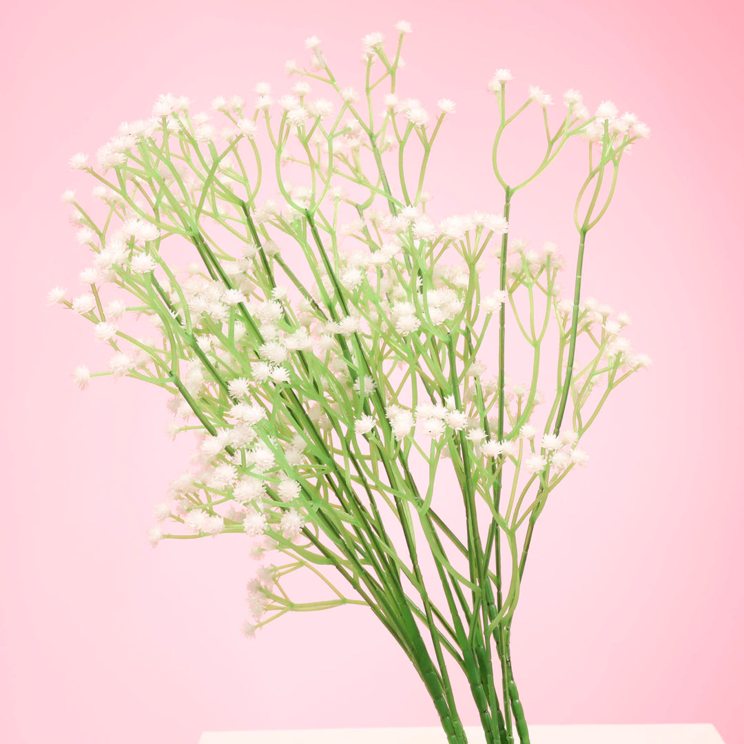 Baby's Breath Bouquet Filler Stems - White (60cm) in a bunch B