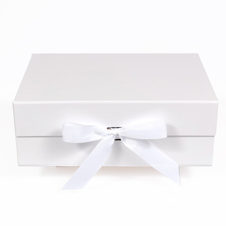 CLEARANCE Large Gift Box / Wedding Keepsake Box - White (29x22cm)