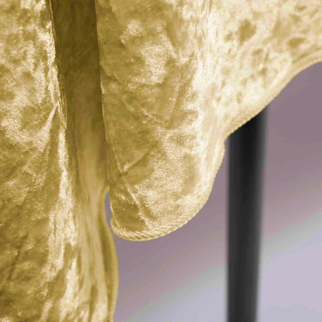 CLEARANCE Velvet Rectangle Tablecloth - Gold (153x259cm)