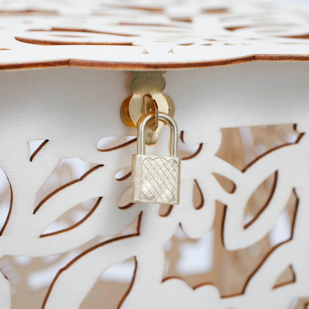 CLEARANCE Wishing Well Wedding Card Box - Mr & Mrs Floral