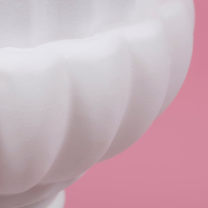 Trumpet Urn Centrepiece Vase  (50cmH) top detail