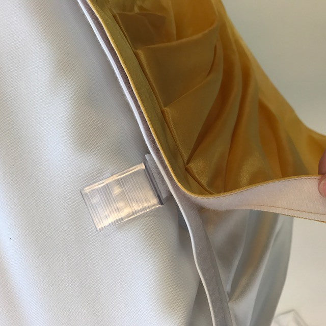 Table Skirting Clips - Plastic (Medium)